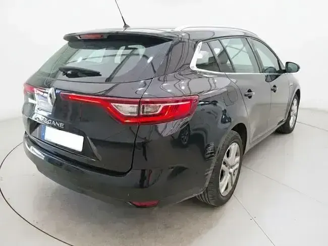 Usado Renault Mégane GrandTour Business 115 CV (84 kW) 2020 Negro Familiar