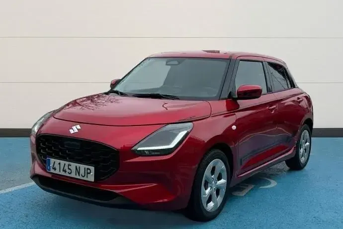 Usado Suzuki Swift 83 CV (61 kW) 2025 Rojo Utilitario