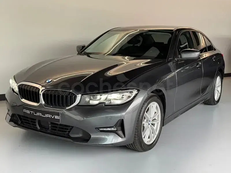 Käytetty BMW 320 Comfort Edition 184 HP (135 kW) 2019 Harmaa Sedan