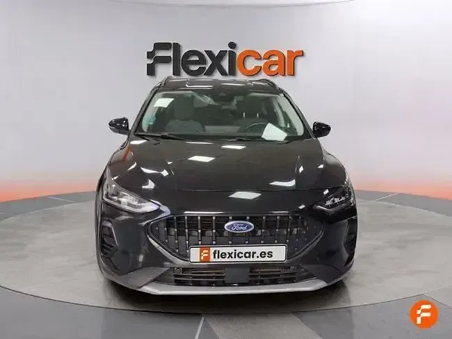 Usado Ford Focus Active X 125 CV (91 kW) 2024 Negro Berlina