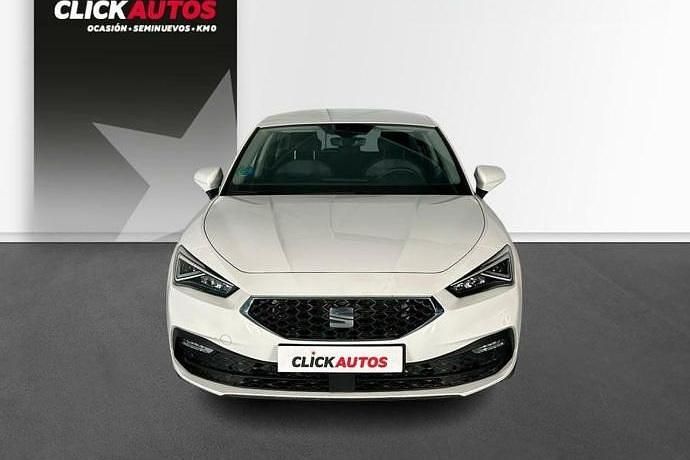 Usado Seat Leon Style 150 CV (110 kW) 2024 Blanco