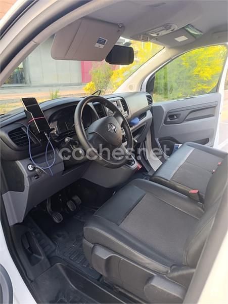 Blanco Usado 2019 Opel Vivaro Van | 21.000 € (Buen precio) - Imagen 1/4