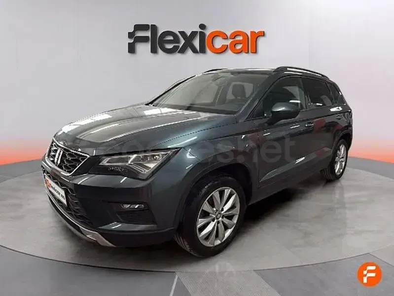 Usado Seat Ateca Style 115 CV (84 kW) 2018 Gris / plata SUV