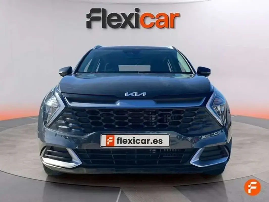 Usado Kia Sportage 136 CV (100 kW) 2023 Gris SUV