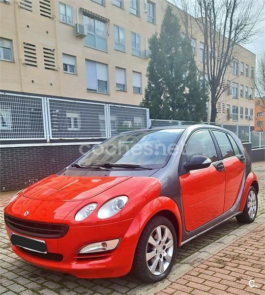 Usado Smart ForFour Passion 75 CV (55 kW) 2006 Rojo Utilitario