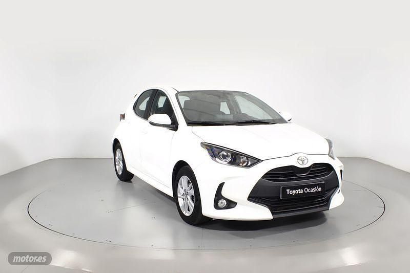 Blanco Usado 2021 Toyota Yaris Edition Berlina | 16.800 € (Precio justo) - Imagen 1/4