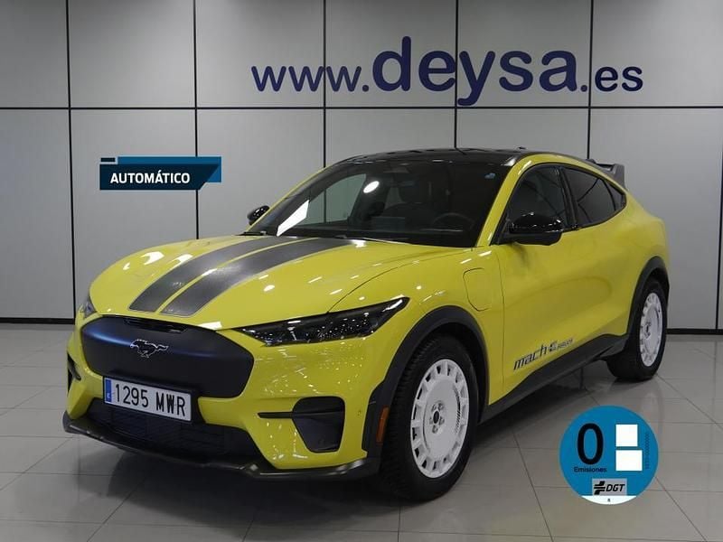 Amarillo Usado 2024 Ford Mustang Mach-E GT SUV | 53.990 € - Imagen 1/4