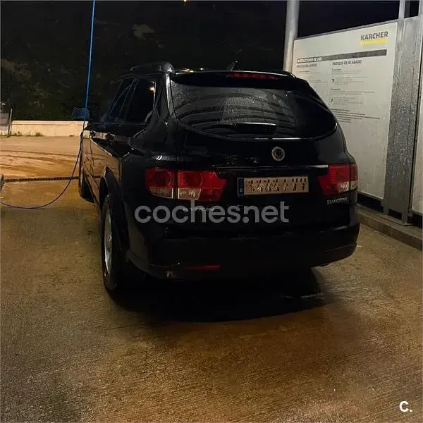 Usado SsangYong Kyron 141 CV (103 kW) 2007 Negro SUV