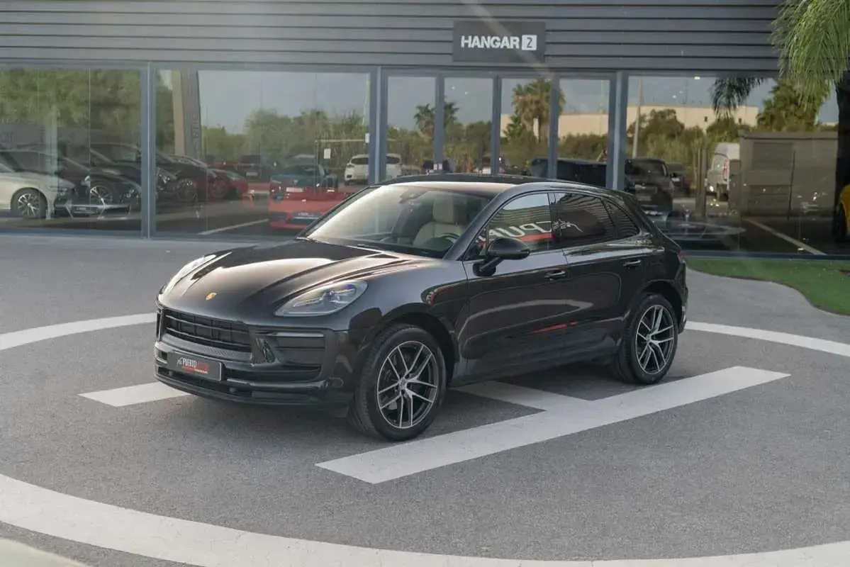 Usado Porsche Macan 265 CV (194 kW) 2022 Negro SUV