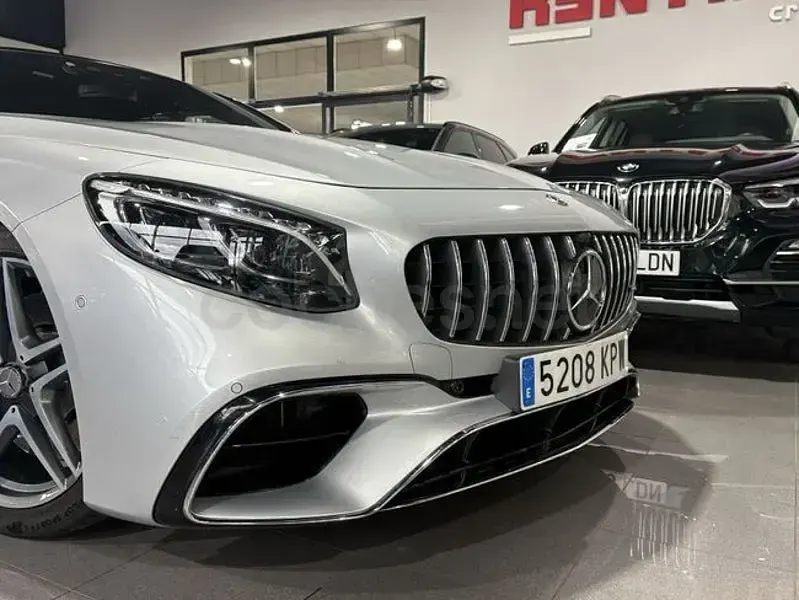 Usado Mercedes S63 AMG 612 CV (450 kW) 2018 Gris / plata Descapotable