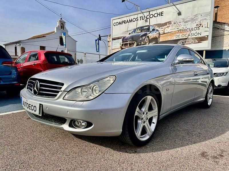 Usado Mercedes CLS500 306 CV (225 kW) 2006 Gris / plata Berlina