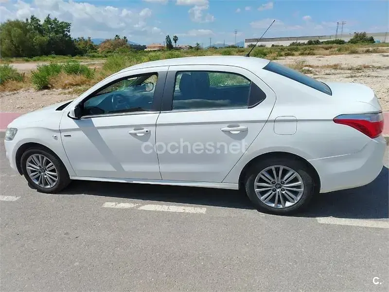 Usado Citroën C-Elysee I Feel 100 CV (73 kW) 2018 Blanco Berlina