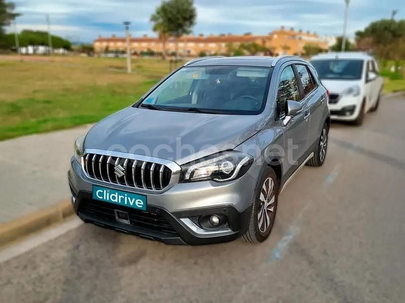 Usado Suzuki SX4 S-Cross GLX 120 CV (88 kW) 2018 Gris / plata SUV