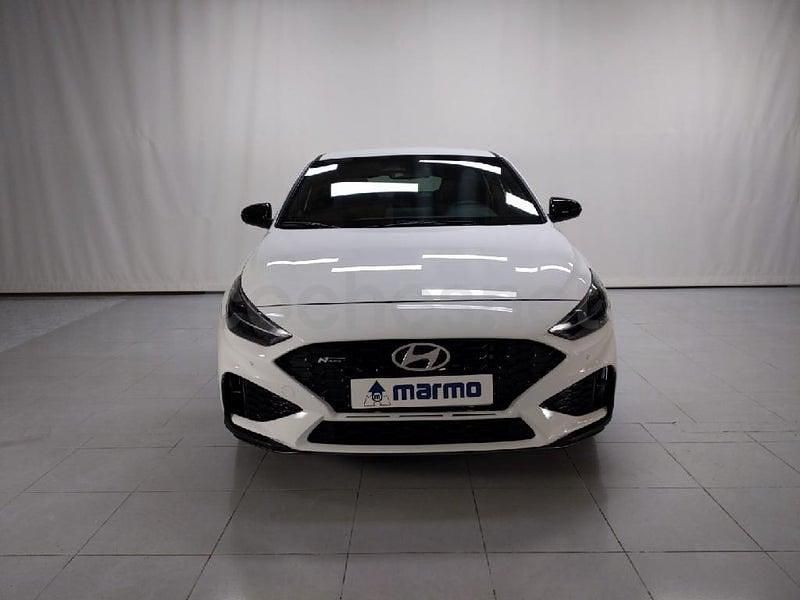 Nuevo Hyundai i30 N Line 100 CV (73 kW) 2025 Blanco Berlina