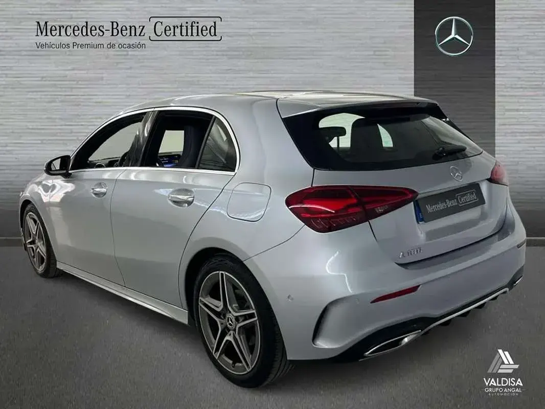 Usado Mercedes A180 136 CV (100 kW) 2025 Berlina