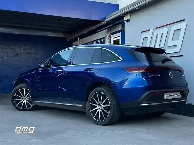 Usado Mercedes EQC400 300 kW (408 CV) 2020 Azul SUV