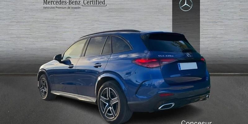 Usado Mercedes GLC220 197 CV (144 kW) 2025 Azul SUV