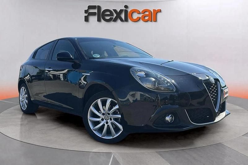Negro Usado 2021 Alfa Romeo Giulietta Utilitario | 14.890 € (Precio justo) - Imagen 1/4
