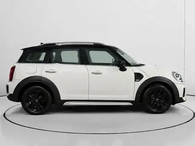 Usado Mini Cooper Countryman 136 CV (100 kW) 2023 Blanco SUV