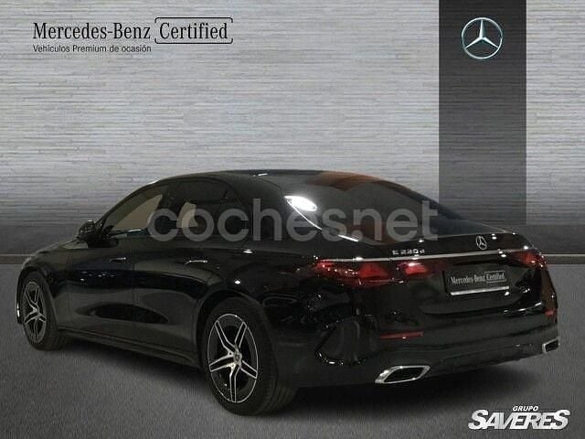 Usado Mercedes E220 197 CV (144 kW) 2025 Negro Berlina