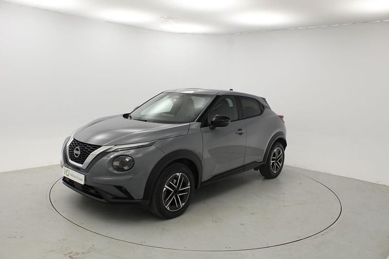 Usado Nissan Juke N-Connecta 114 CV (83 kW) 2024 Gris SUV