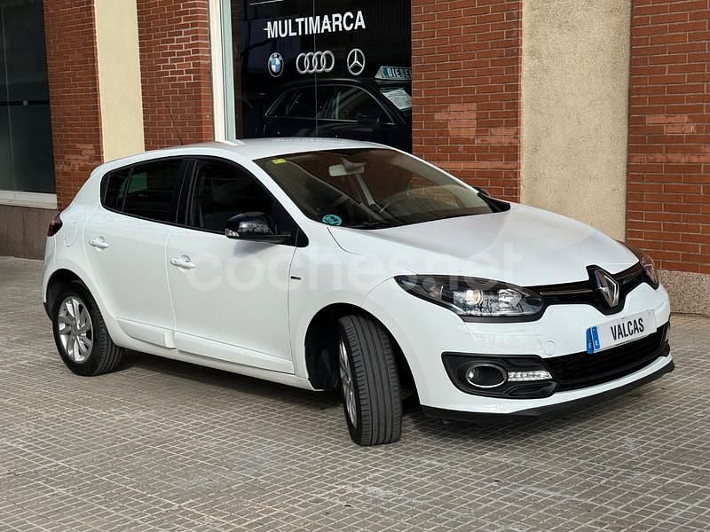 Usado Renault Mégane LIMITED 115 CV (84 kW) 2015 Blanco Berlina