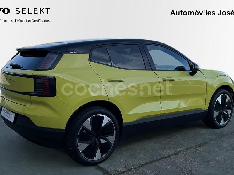 Używany Volvo EX30 Plus 200 kW (272 KM) 2024 Żółty SUV