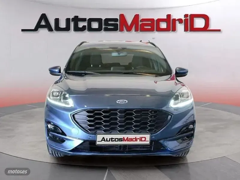 Usado Ford Kuga ST-Line 150 CV (110 kW) 2022 Azul SUV