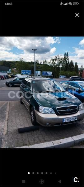 Beige Usado 2005 Kia Carnival EX Monovolumen | 3750 € (Precio justo) - Imagen 1/4