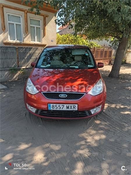 Rojo Usado 2006 Ford Galaxy Ghia Monovolumen | 3600 € - Imagen 1/4