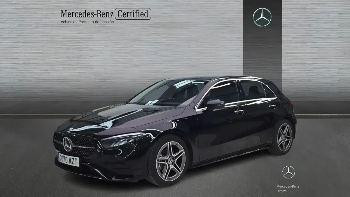 Usado Mercedes A180 AMG line 136 CV (100 kW) 2025