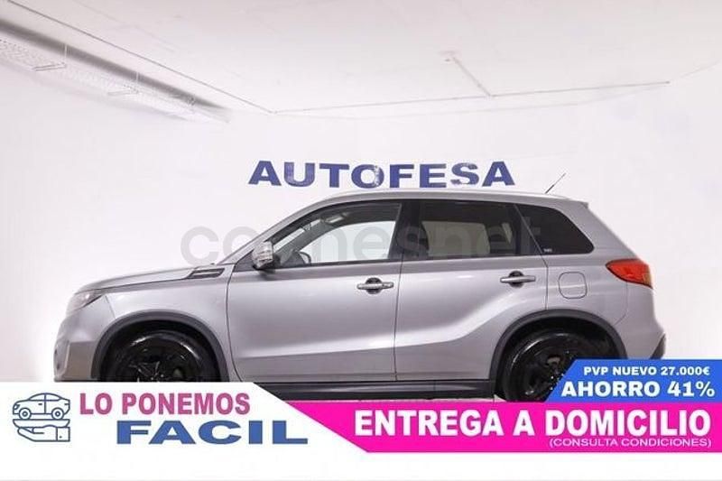 Usado Suzuki Vitara 140 CV (102 kW) 2018 Gris / plata SUV