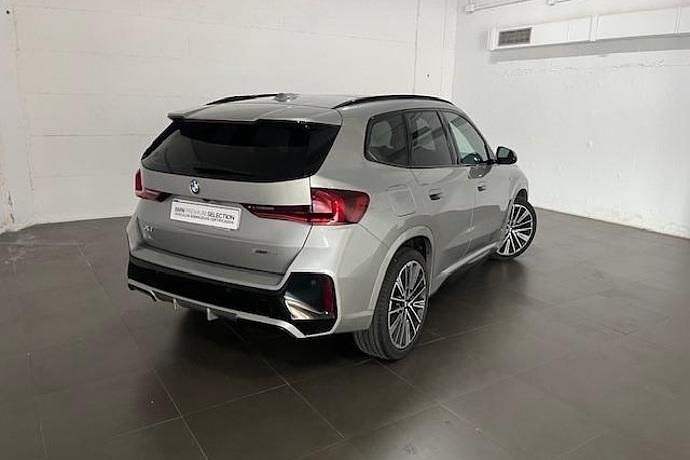 Usado BMW X1 Luxury Line 136 CV (100 kW) 2023 SUV