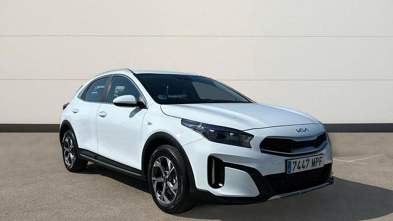Blanco Usado 2024 Kia XCeed SUV | 22.300 € (Precio justo) - Imagen 1/4