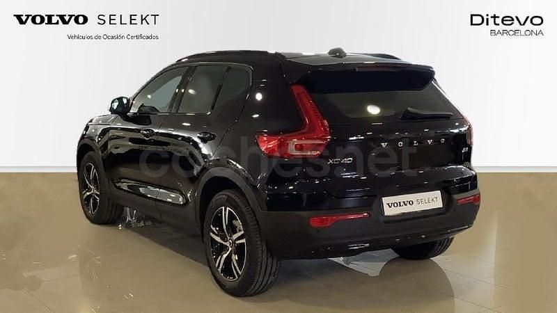 Usado Volvo XC40 Plus 163 CV (119 kW) 2025 Negro SUV