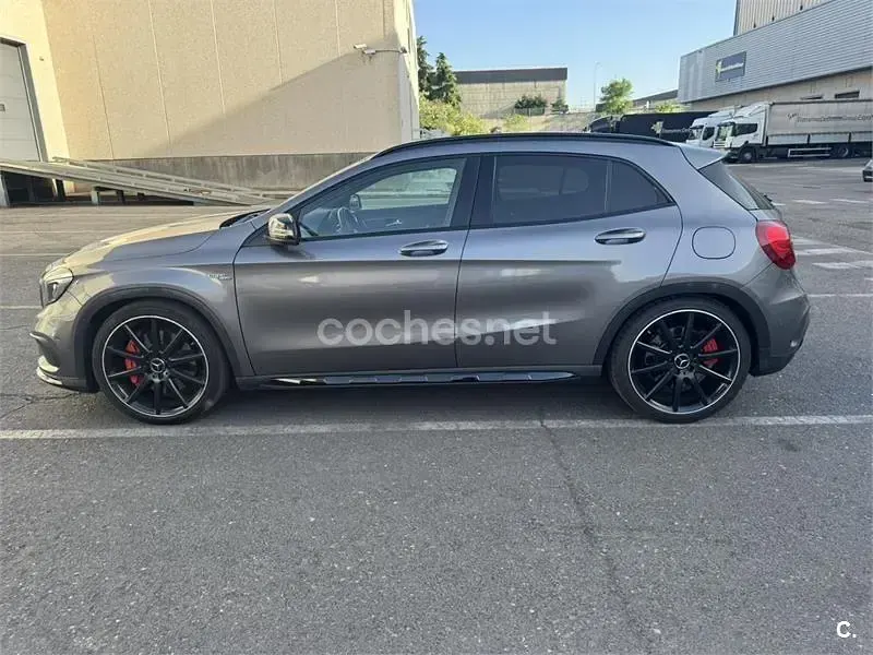 Usado Mercedes GLA45 AMG AMG Edition 1 360 CV (264 kW) 2015 Gris / plata SUV