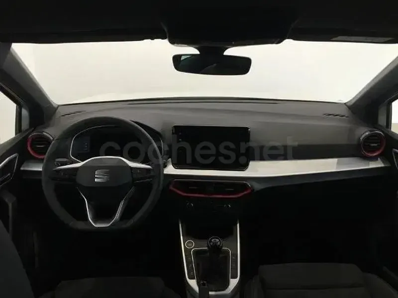 Nuevo Seat Arona FR 115 CV (84 kW) 2025 Blanco SUV