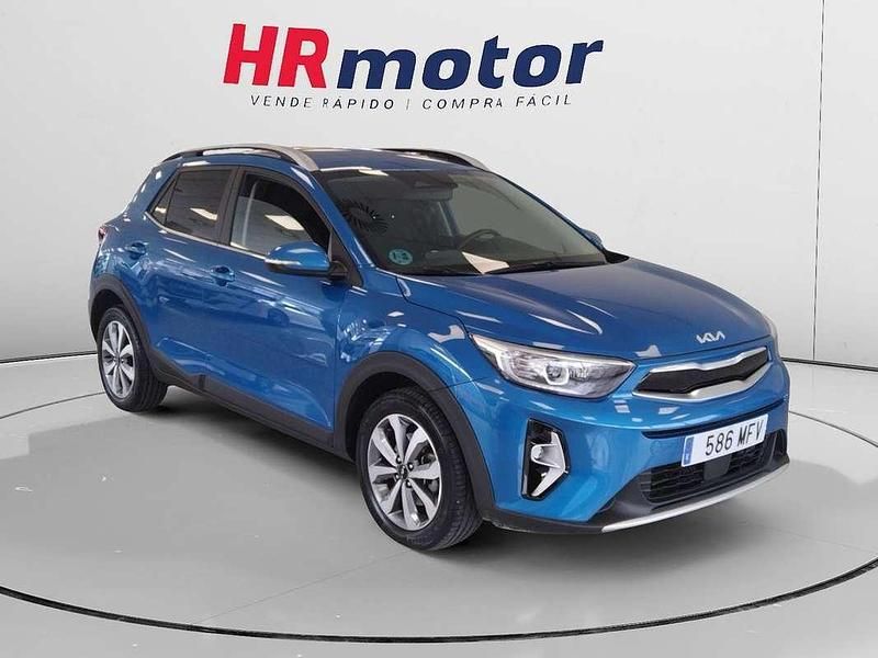 Azul Usado 2023 Kia Stonic SUV | 15.110 € (Precio justo) - Imagen 1/4