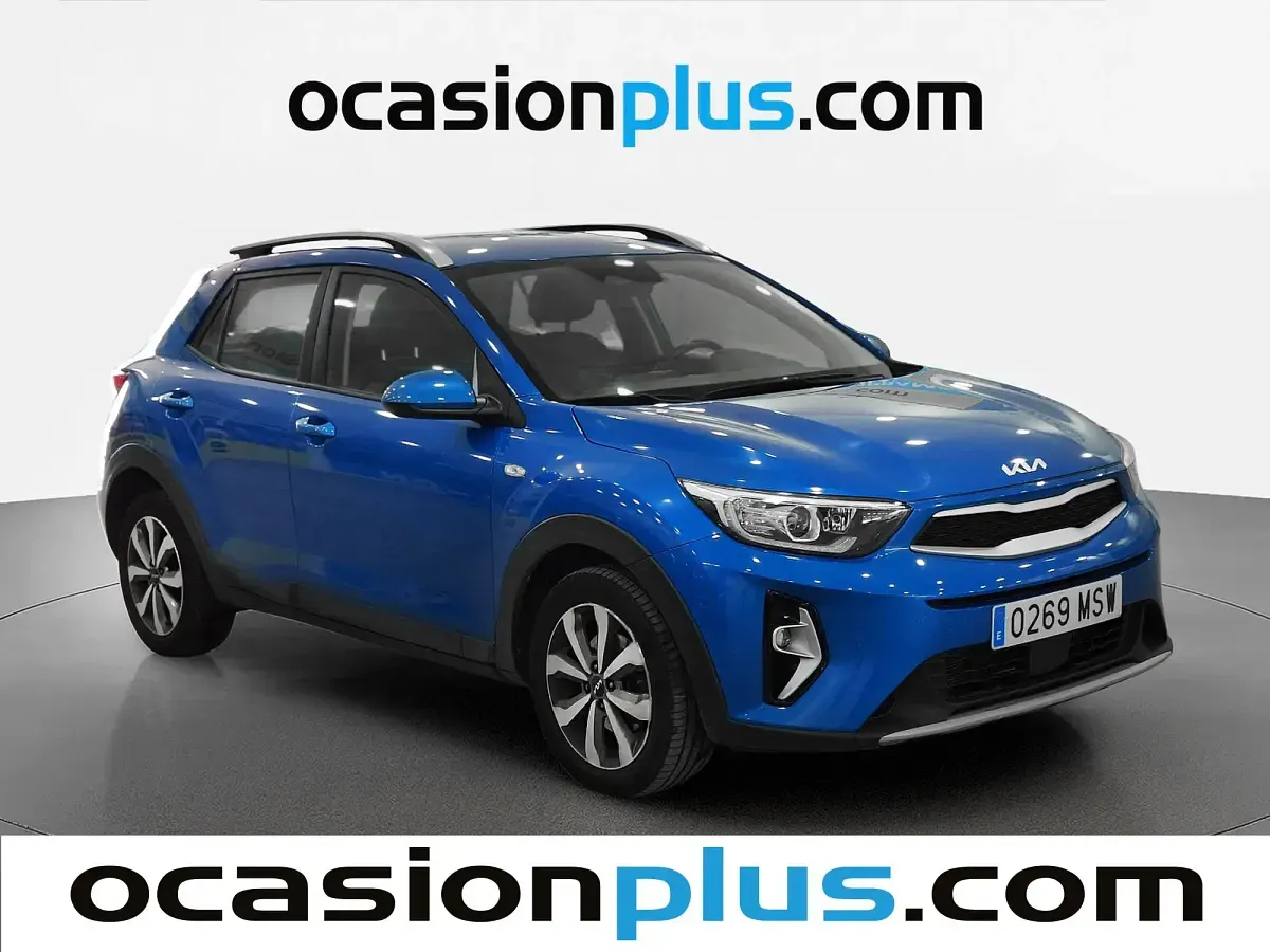 Usado Kia Stonic 100 CV (73 kW) 2024 Azul SUV