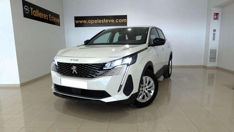 Usado Peugeot 3008 Allure 131 CV (96 kW) 2024 Blanco SUV