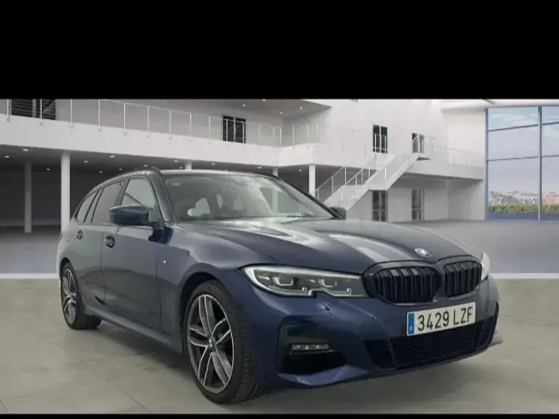 Usado BMW 320 190 CV (139 kW) 2019 Azul Familiar