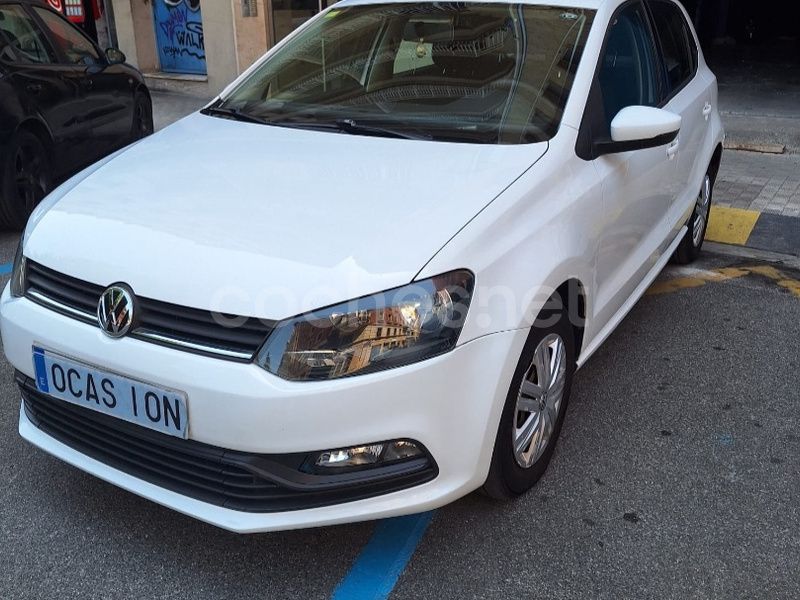 Blanco Usado 2015 VW Polo Edition Berlina | 7900 € (Precio justo) - Imagen 1/4