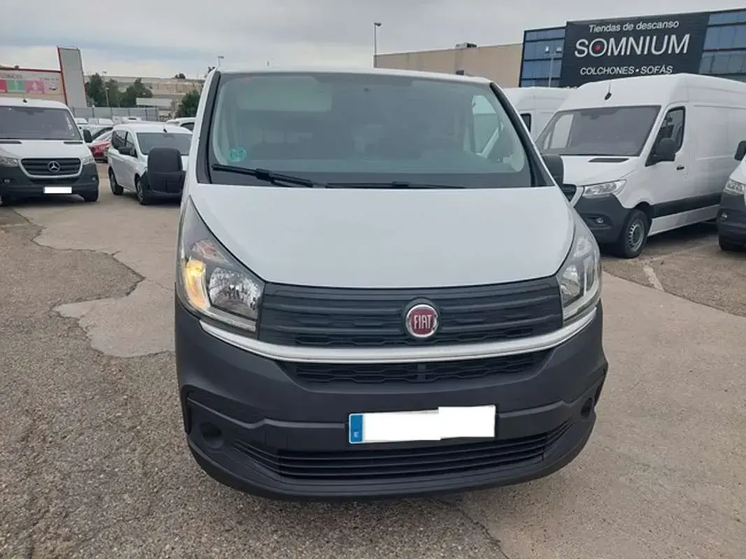 Usado Fiat Talento 120 CV (88 kW) 2018 Blanco Monovolumen