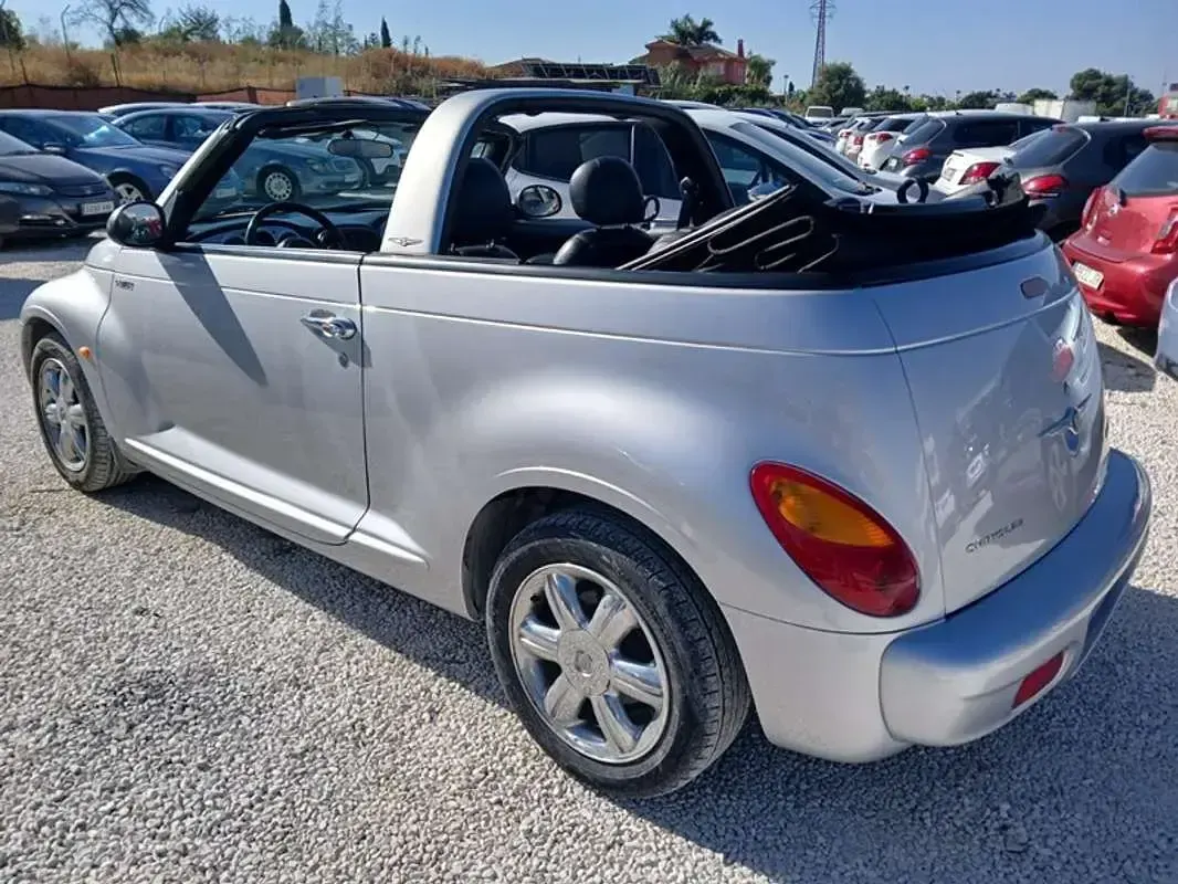 Usado Chrysler PT Cruiser Limited 143 CV (105 kW) 2004 Gris Descapotable