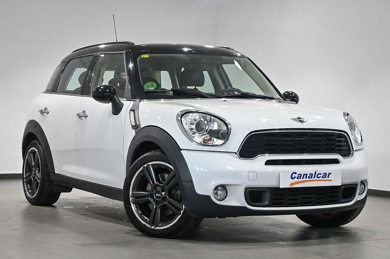 Begagnad Mini Cooper S Countryman 184 HK (135 kW) 2012 Vit SUV
