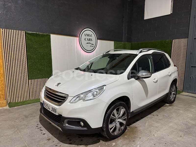 Blanco Usado 2016 Peugeot 2008 Allure SUV | 5999 € (Buen precio) - Imagen 1/4