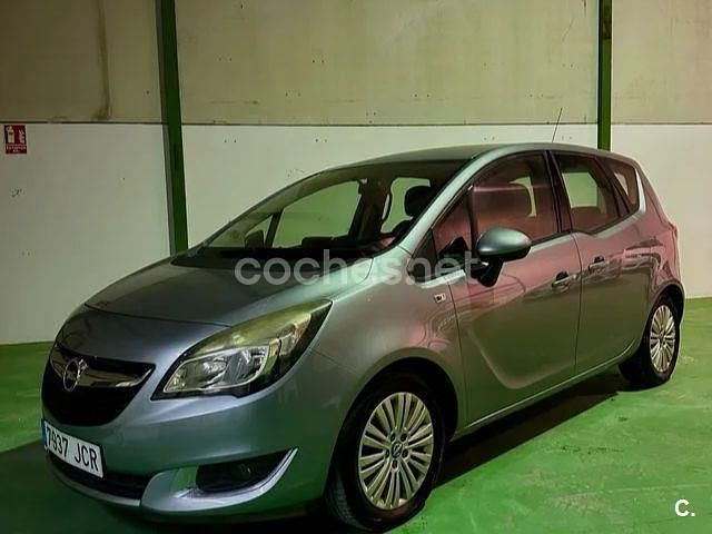 Usado Opel Meriva Selective 110 CV (80 kW) 2015 Gris / plata Monovolumen