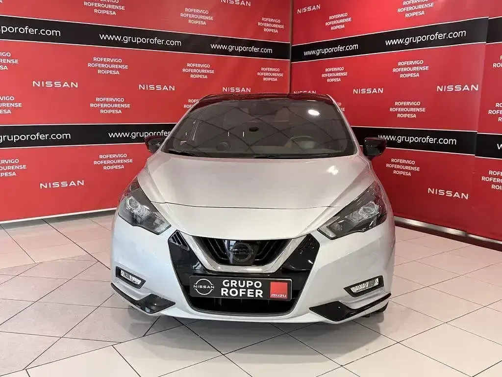Usado Nissan Micra 92 CV (67 kW) 2023 Gris Utilitario