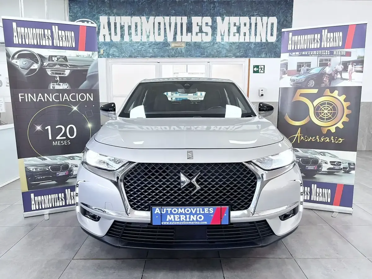 Usado DS Automobiles DS7 Crossback Chic 130 CV (95 kW) 2021 Gris SUV
