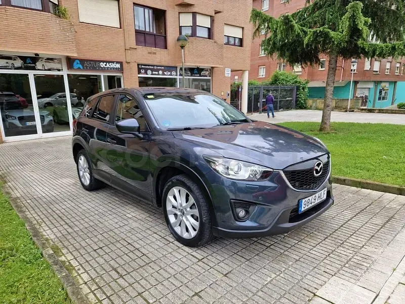 Usado Mazda CX-5 Luxury 175 CV (128 kW) 2012 Gris / plata SUV